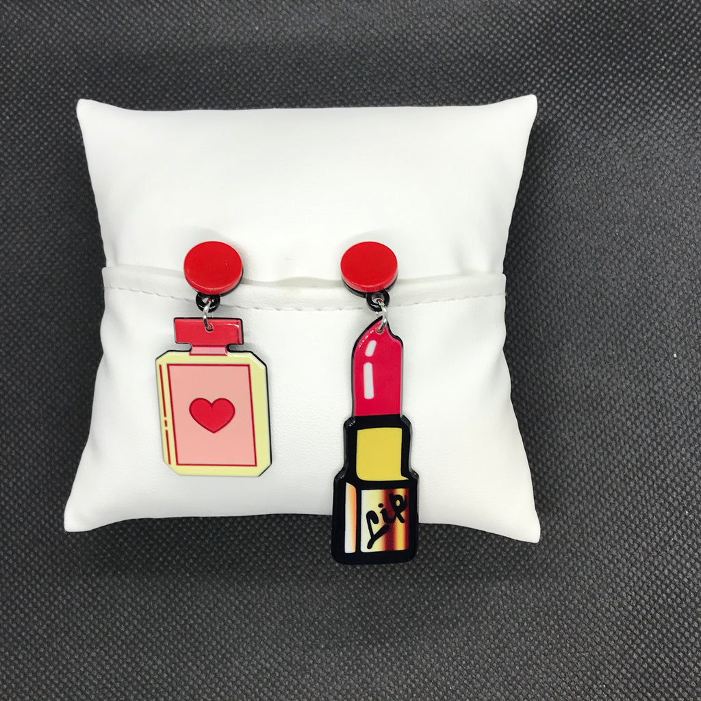 Lexi Lipstick Earrings