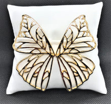 Load image into Gallery viewer, Dainty Butterfly Earrings