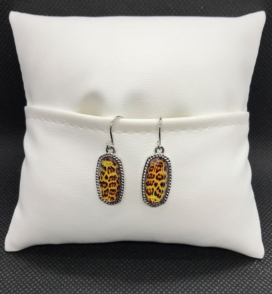 Leopard and Cheetah Necklace Set