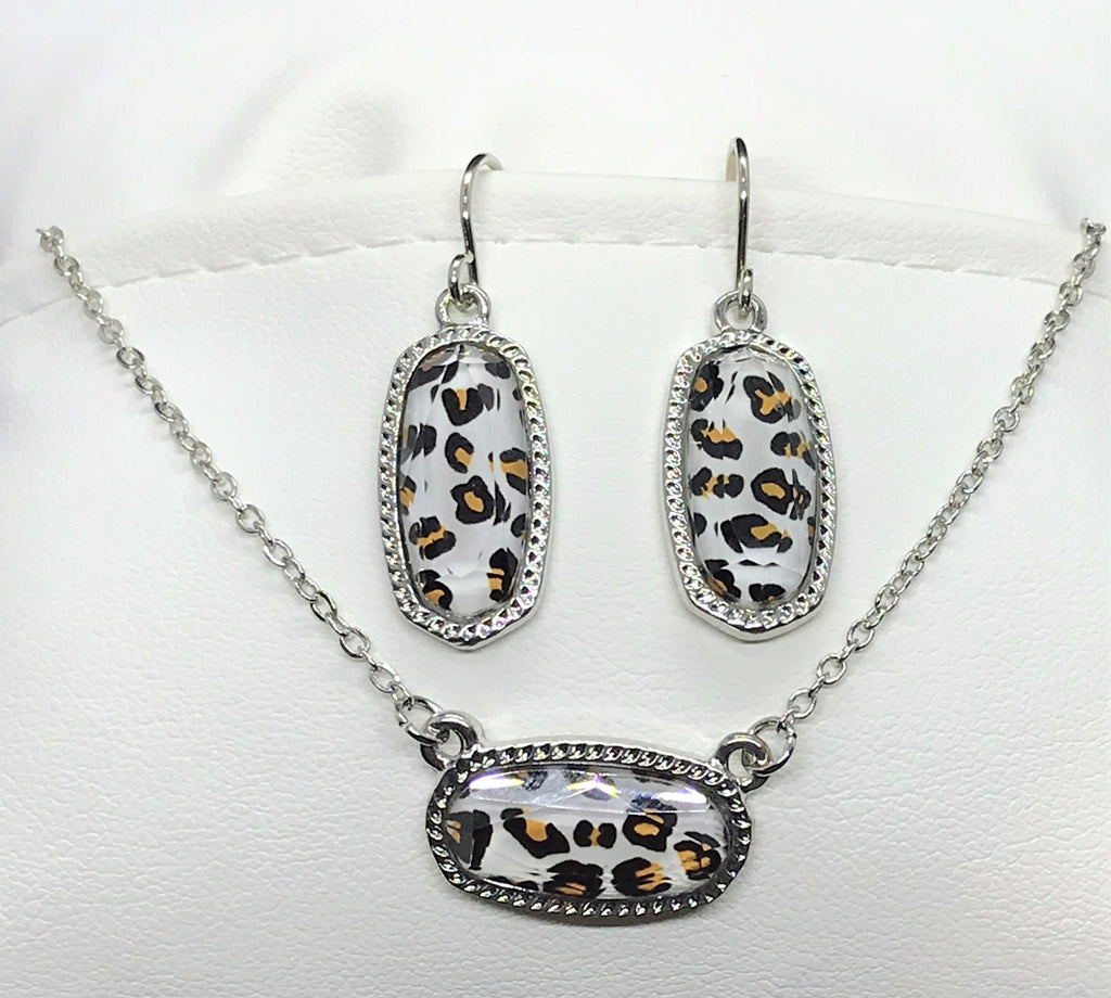 Leopard and Cheetah Necklace Set