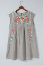 Cargar imagen en el visor de la galería, Embroidered Flower Dress