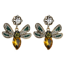 Load image into Gallery viewer, Mariposa de Crystal Earrings