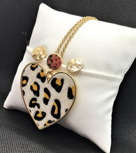 Load image into Gallery viewer, Leopard Heart and Butterfly Necklace Set