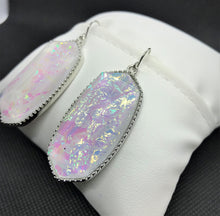 Cargar imagen en el visor de la galería, Celeste Mia Abalone Earrings