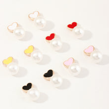 Cargar imagen en el visor de la galería, Pearl Heart Shape Earrings (5pc set)