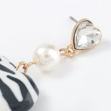 Cargar imagen en el visor de la galería, Zuli Earrings