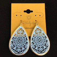 Load image into Gallery viewer, The Eleanor Earrings