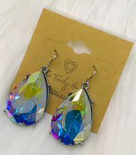 Load image into Gallery viewer, The Siobhán Earrings
