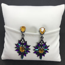 Load image into Gallery viewer, Yusra Earrings