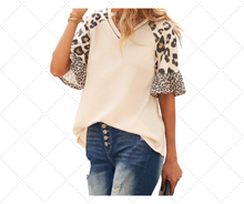 Cargar imagen en el visor de la galería, Romina Knit Top