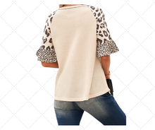 Cargar imagen en el visor de la galería, Romina Knit Top
