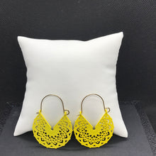 Load image into Gallery viewer, La Maria Earrings